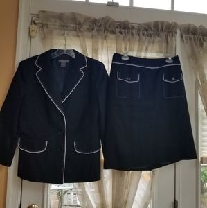 Ann Taylor 2-Piece Black&White Suit